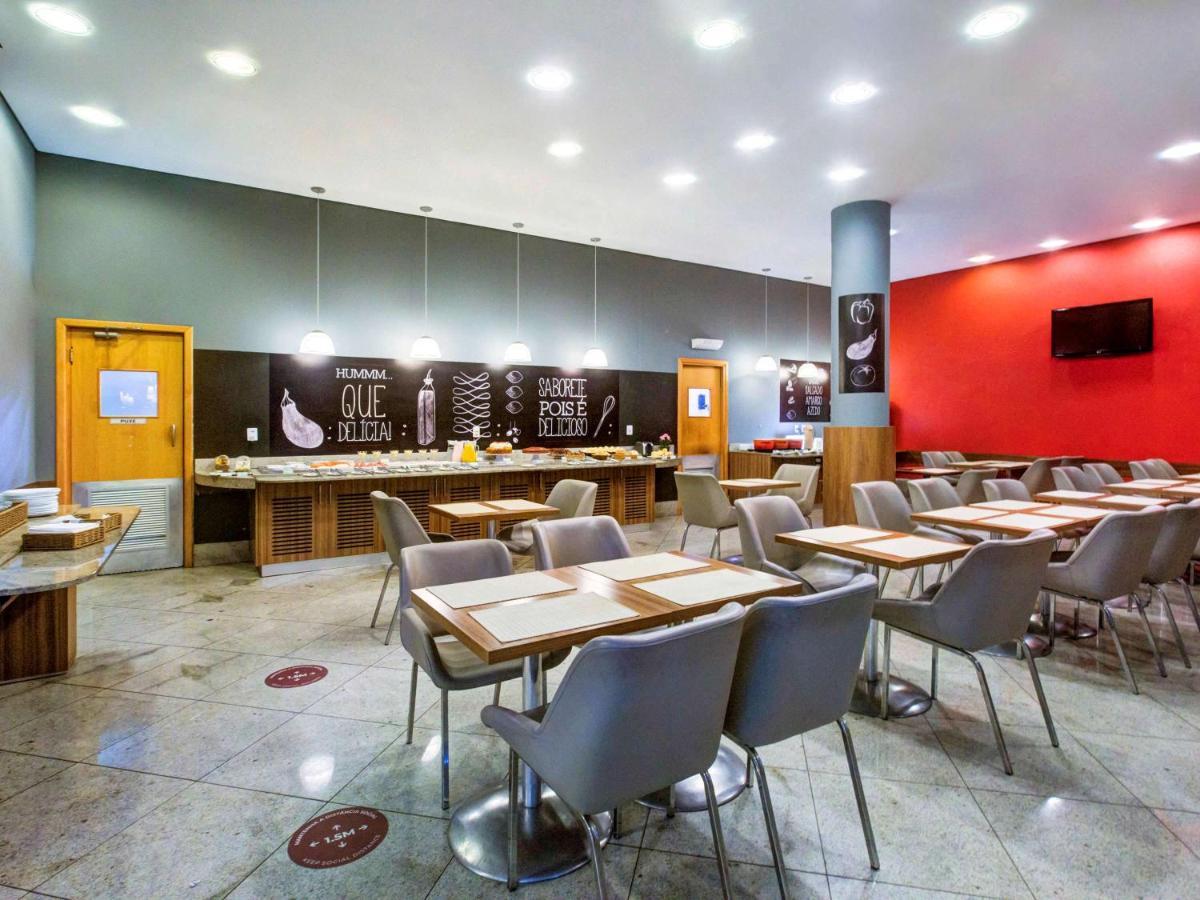 ibis Vitoria Praia de Camburi Exterior foto
