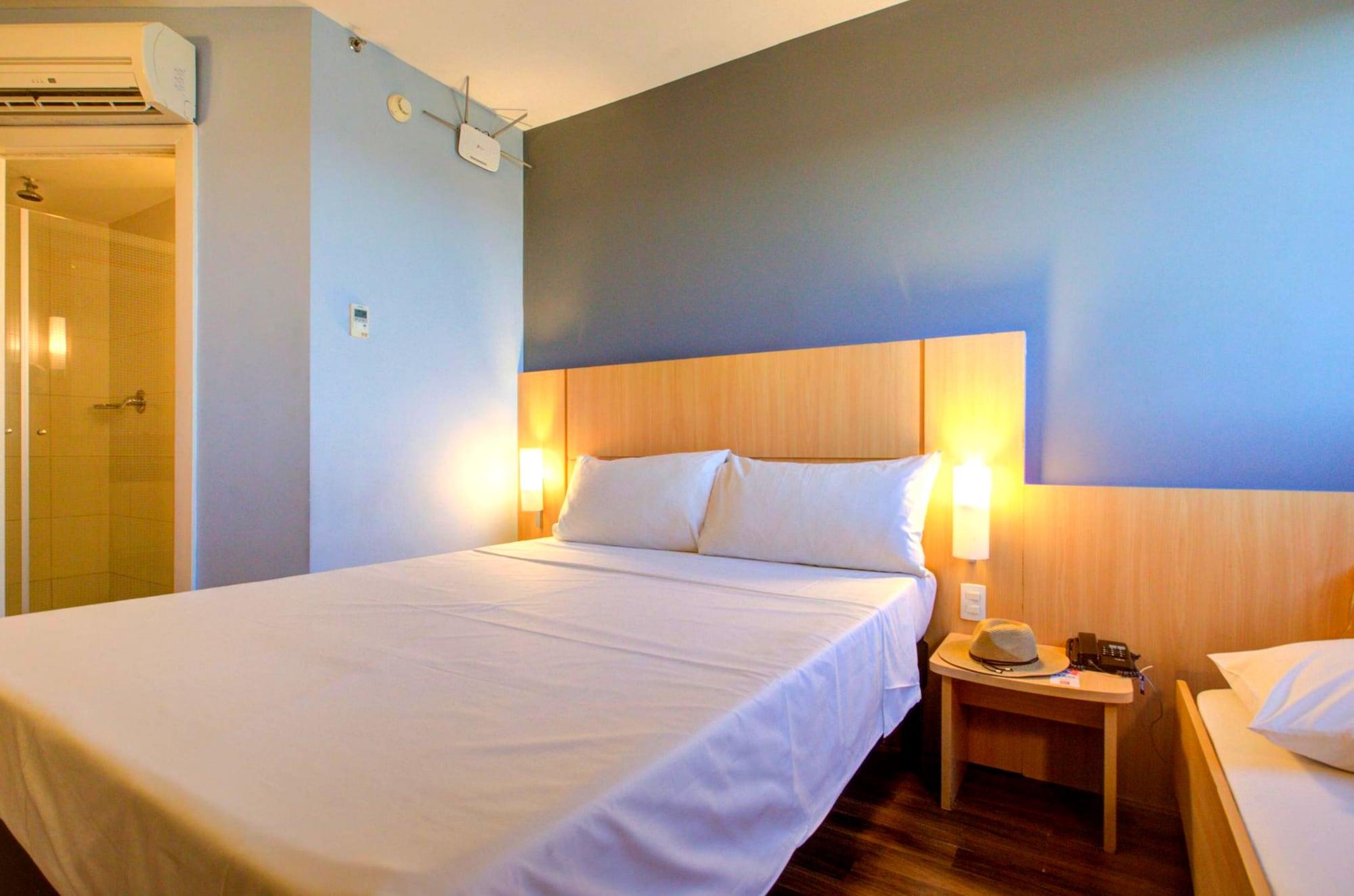 ibis Vitoria Praia de Camburi Exterior foto