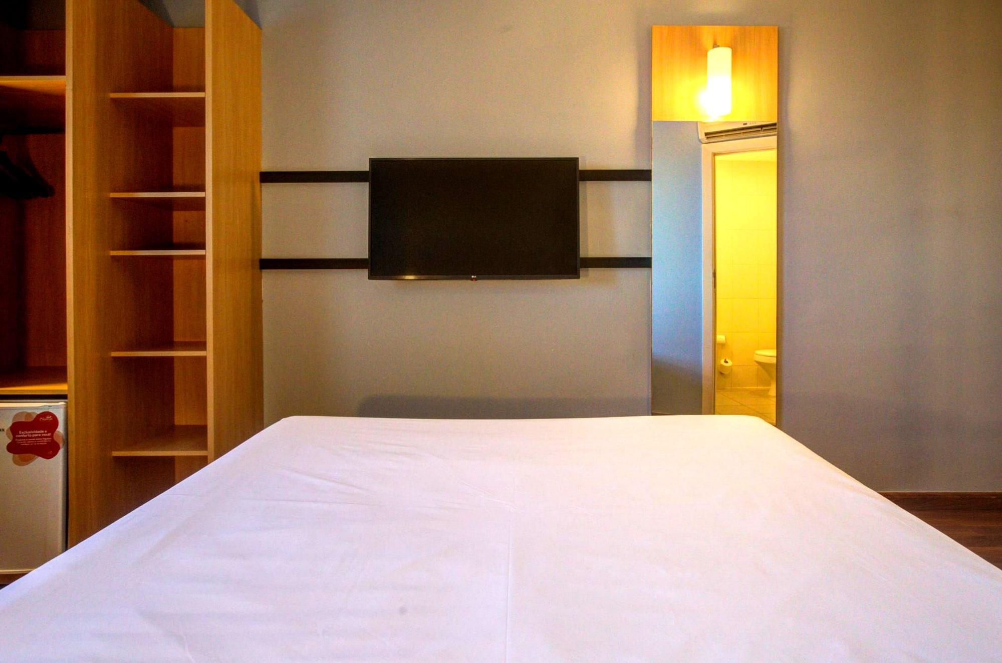 ibis Vitoria Praia de Camburi Exterior foto
