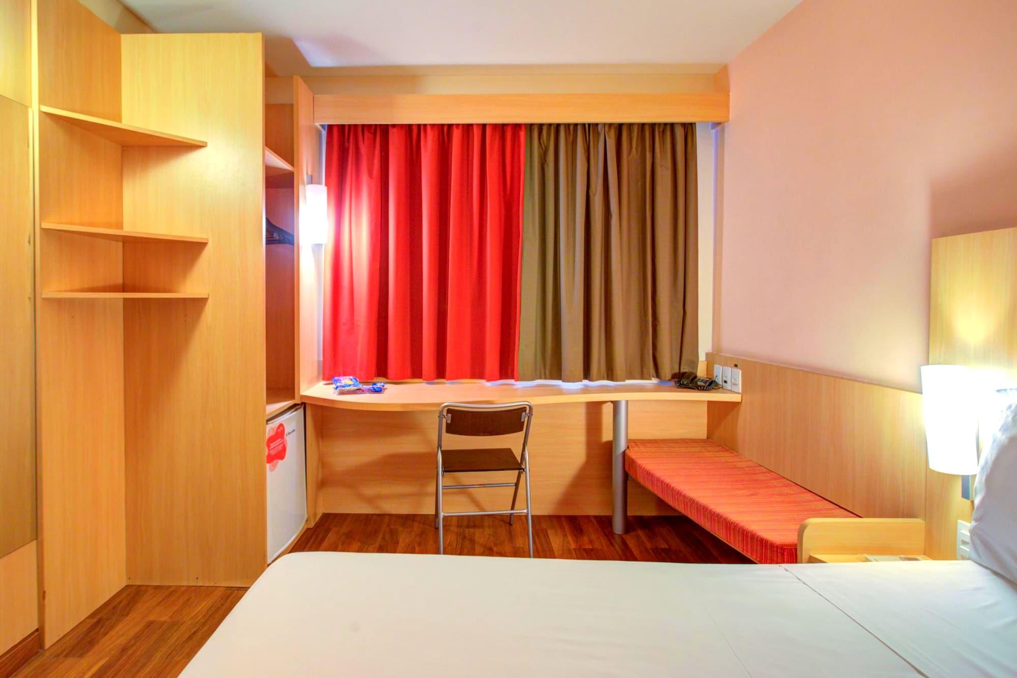 ibis Vitoria Praia de Camburi Exterior foto
